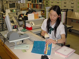 理大図書館見学・業務体験（県立岡山城東高校編）